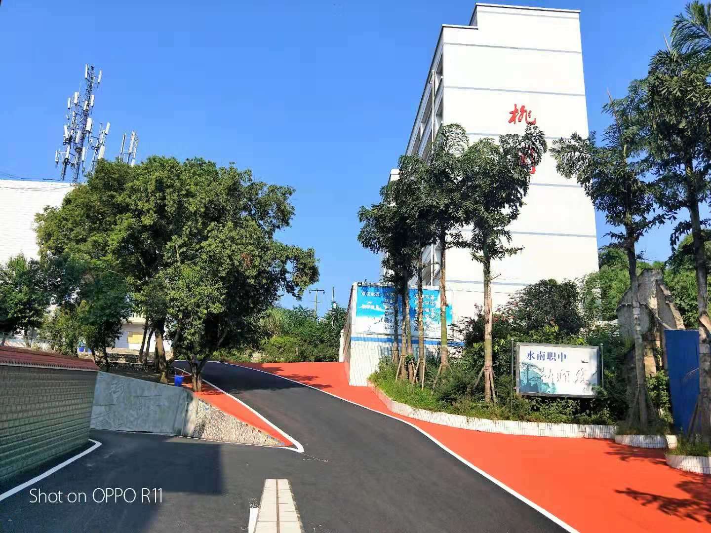 У�@�h(hu��n)��