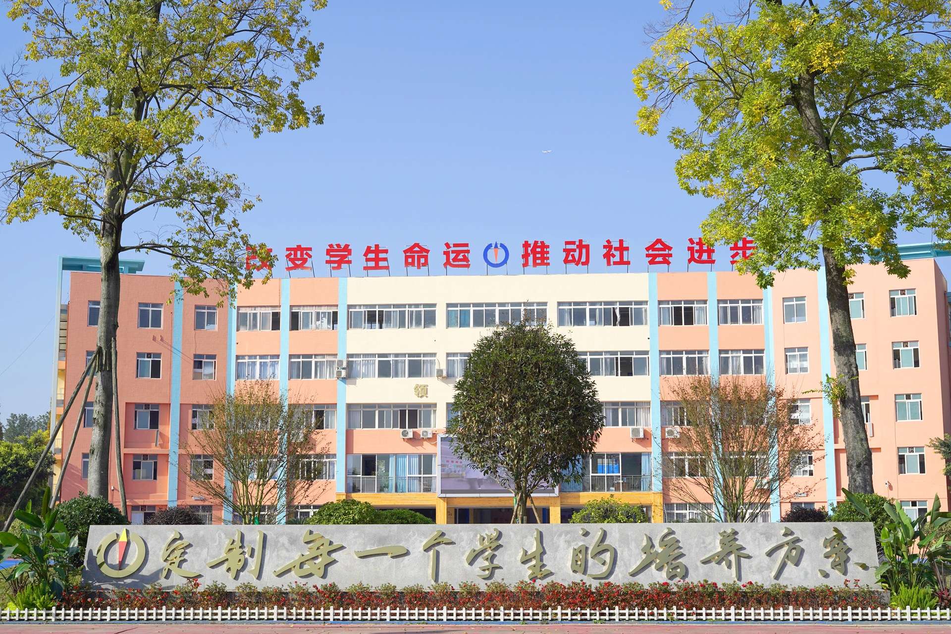 У�@�h(hu��n)��