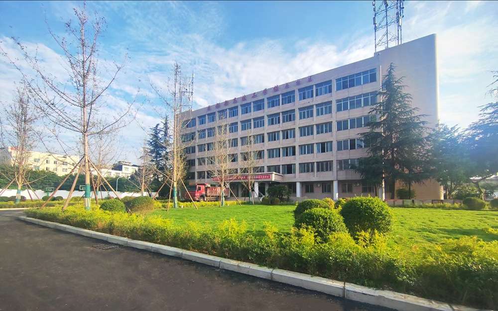 �ɶ��¸߼����WУ����