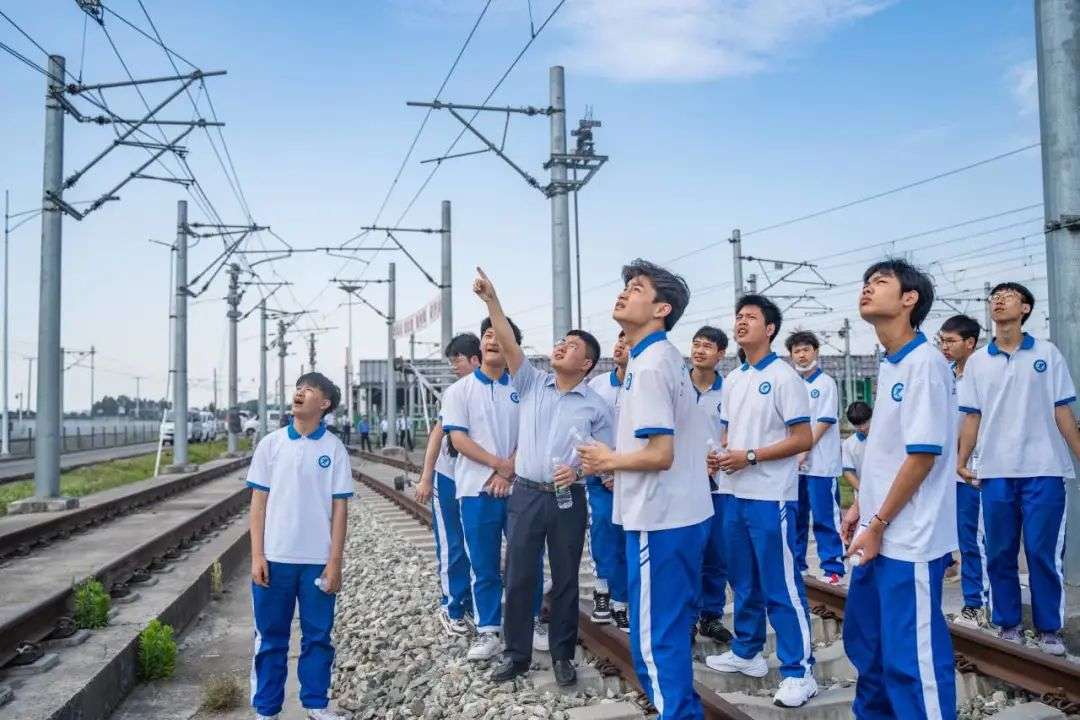 ����C܇��Ӗ