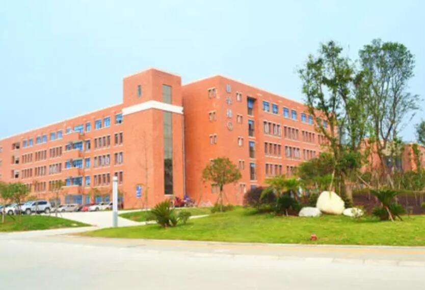 ��ꖑc��Cе��ӹ��I�WУ2022����������