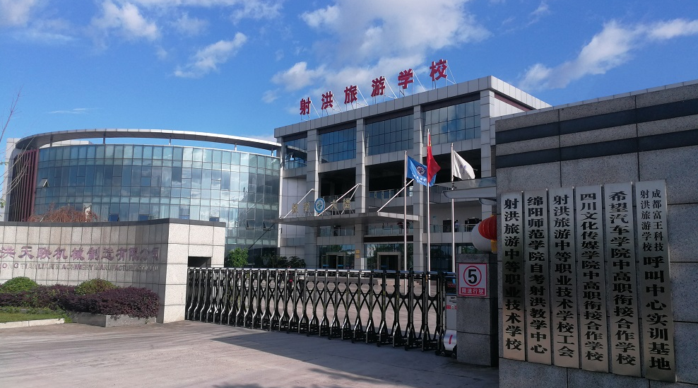 ��������е��I(y��)���g(sh��)�W(xu��)У2022��������(ji��n)��