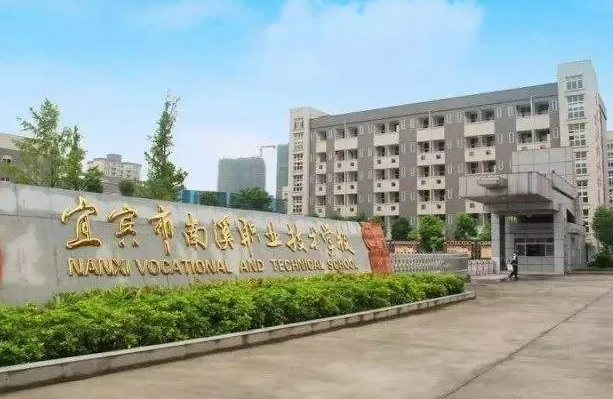 ���e����Ϫ�I(y��)���g(sh��)�W(xu��)У2022����������