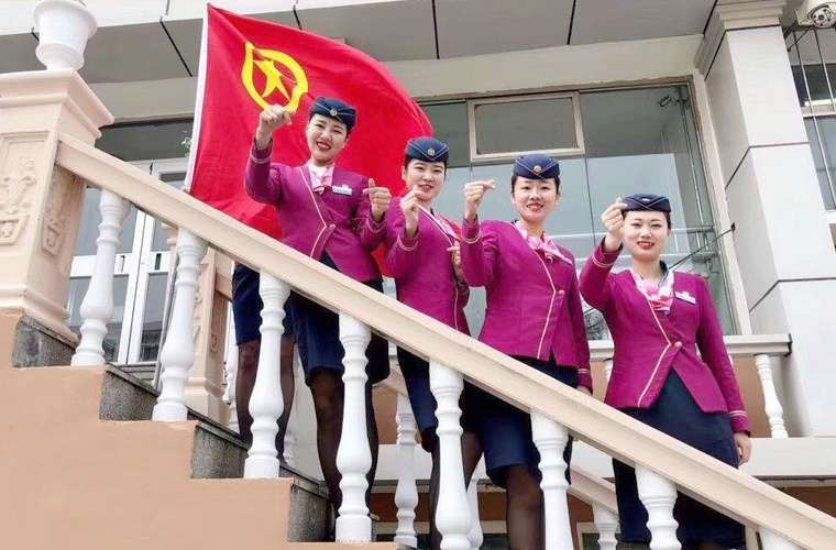 �V���е�һ�I���ЌWУ2022����������