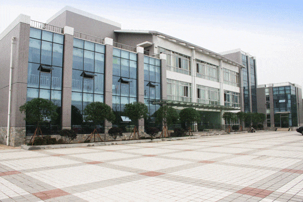 �Ĵ�ʡüɽ�Ж|���е��I(y��)���g(sh��)�W(xu��)У2022����������