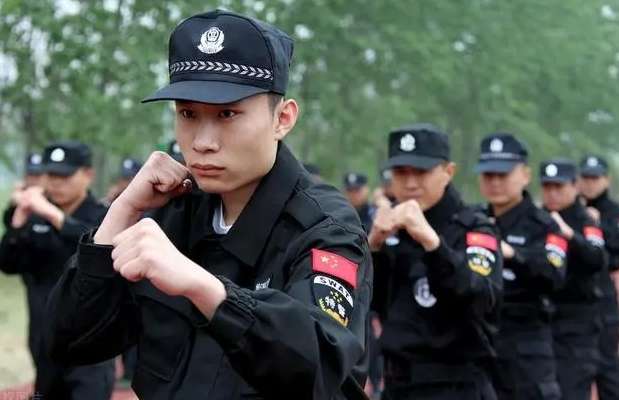 �Ĵ��Ќ���У����Щ�WУ