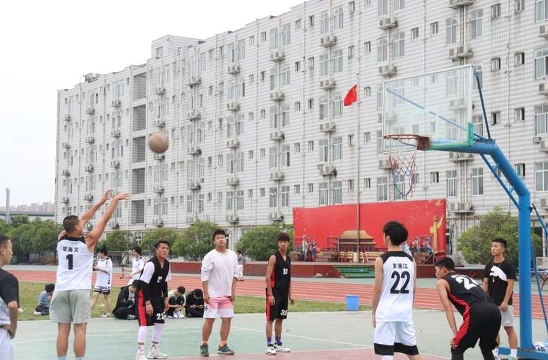 �ɶ���Ϣ���g�WУ�����l����