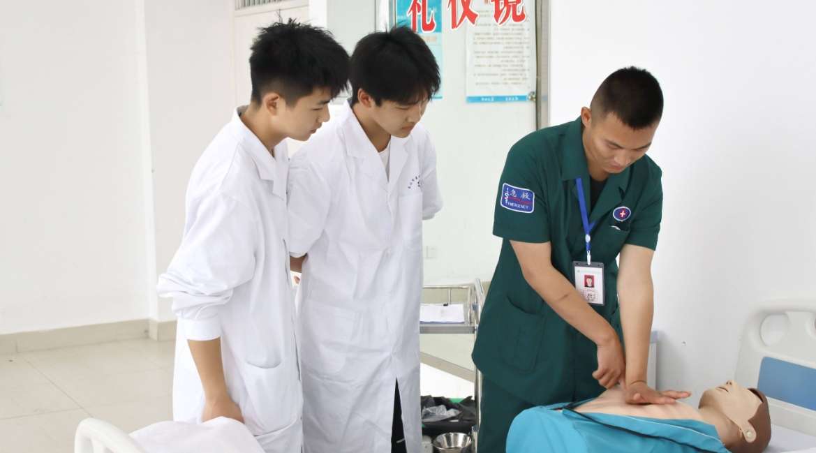 ��ɽ�tˎ�Ƽ��߼������WУ2025�괺�������_ʼ����