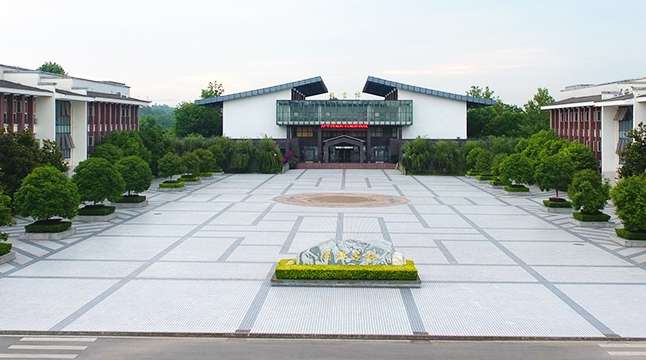 �Ĵ�ʡ���ΌWУ2026����������