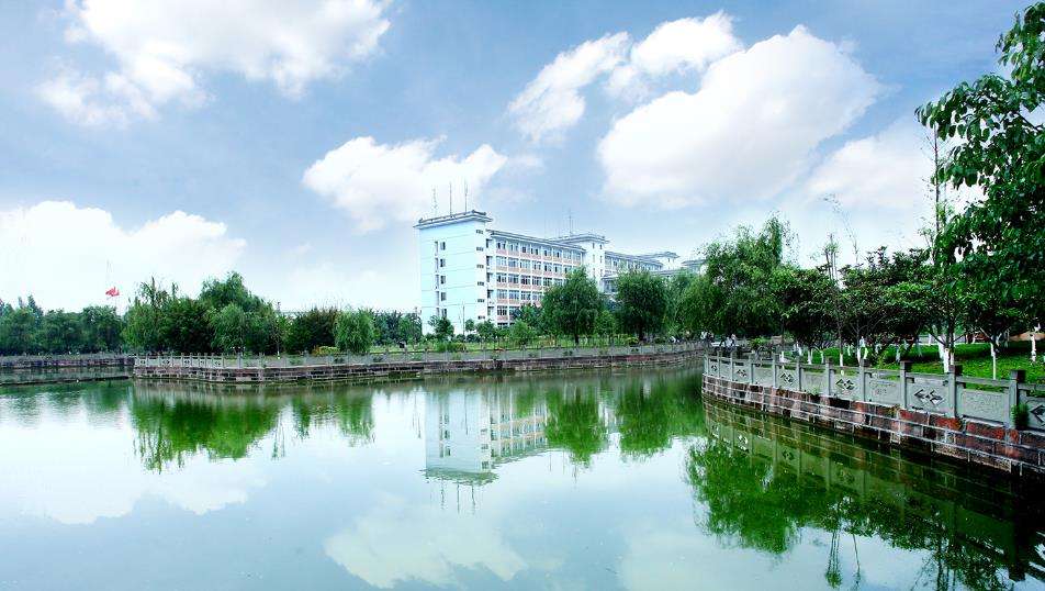 �Ĵ�ʡ�벩�еȌ��I�WУ2026����������