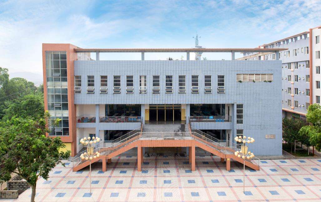 ���ͨ����ӿƼ��W(xu��)У2026����������