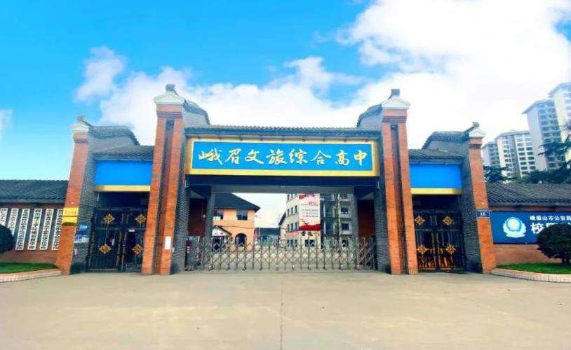 ��ü���þC�ϸ��ЌWУ2026����������