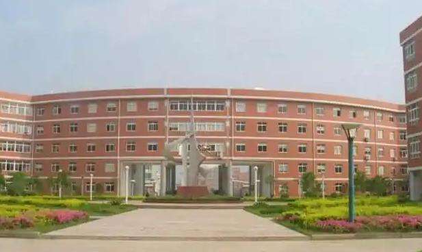 �Ĵ������еȌ��I�WУ2026����������