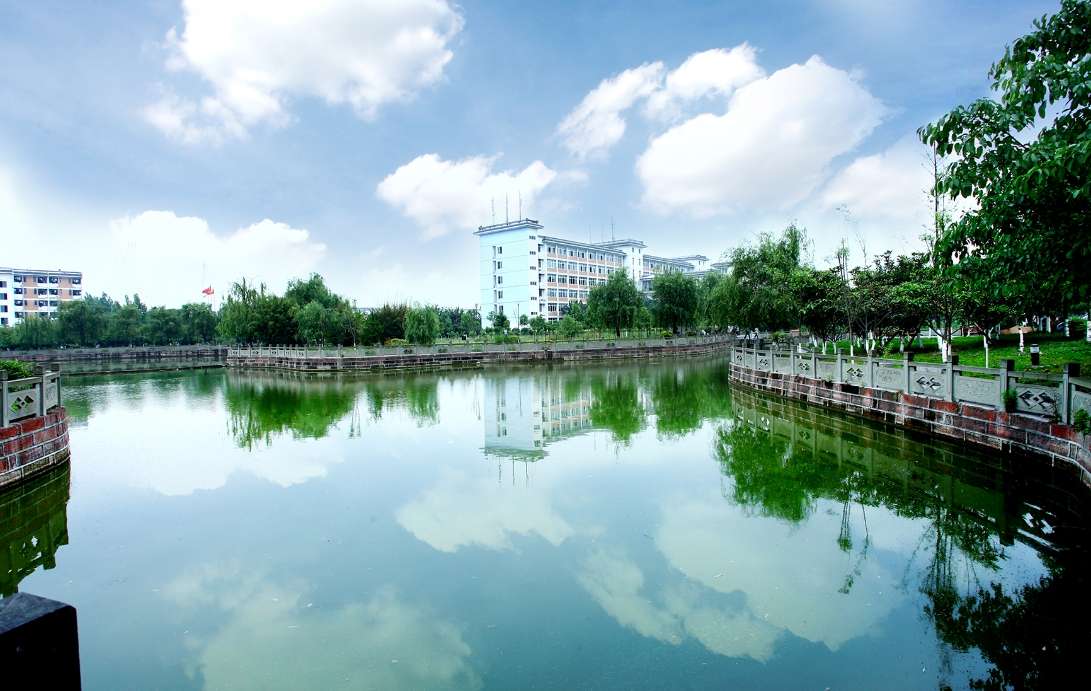 �Ĵ�ʡ�벩�еȌ��I�WУ2025���������I����