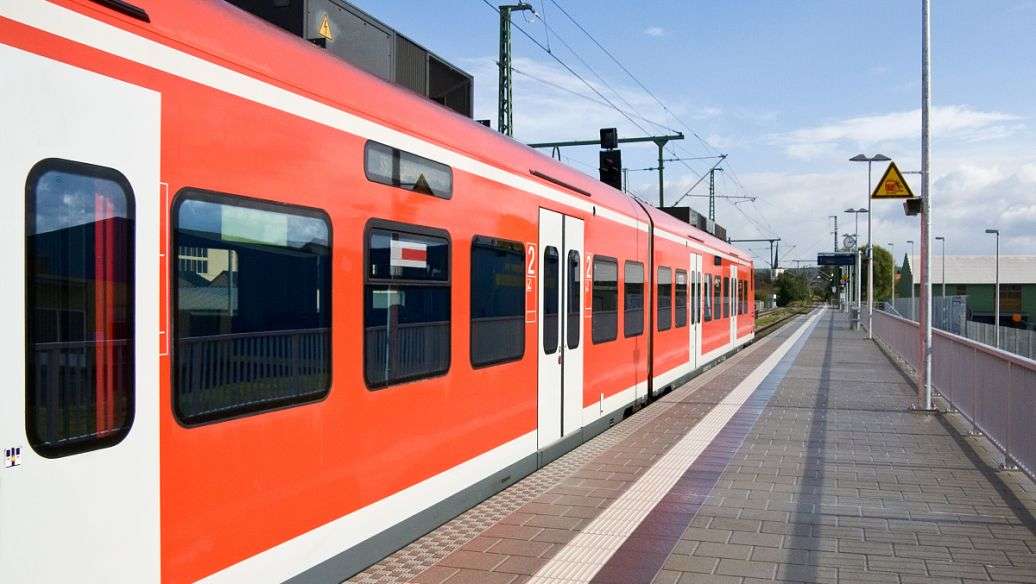 �Ĵ��d�Ƴ��н�ͨ�߼������W(xu��)У����܉����ͨ���I(y��)����