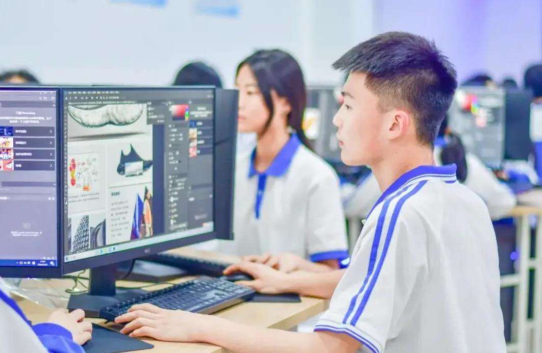 �Ĵ��d�Ƴ��н�ͨ�߼������WУӋ��C�����c�S�ތ��I����