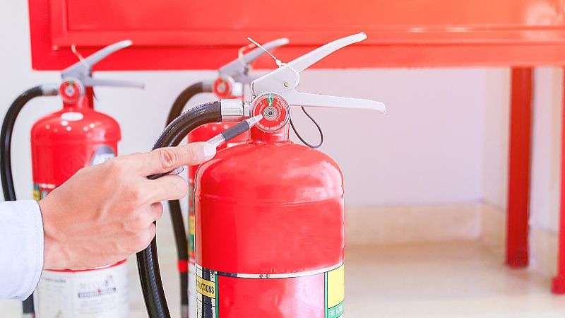 �Ĵ��d�Ƴ��н�ͨ�߼������WУ�������̼��g���I����