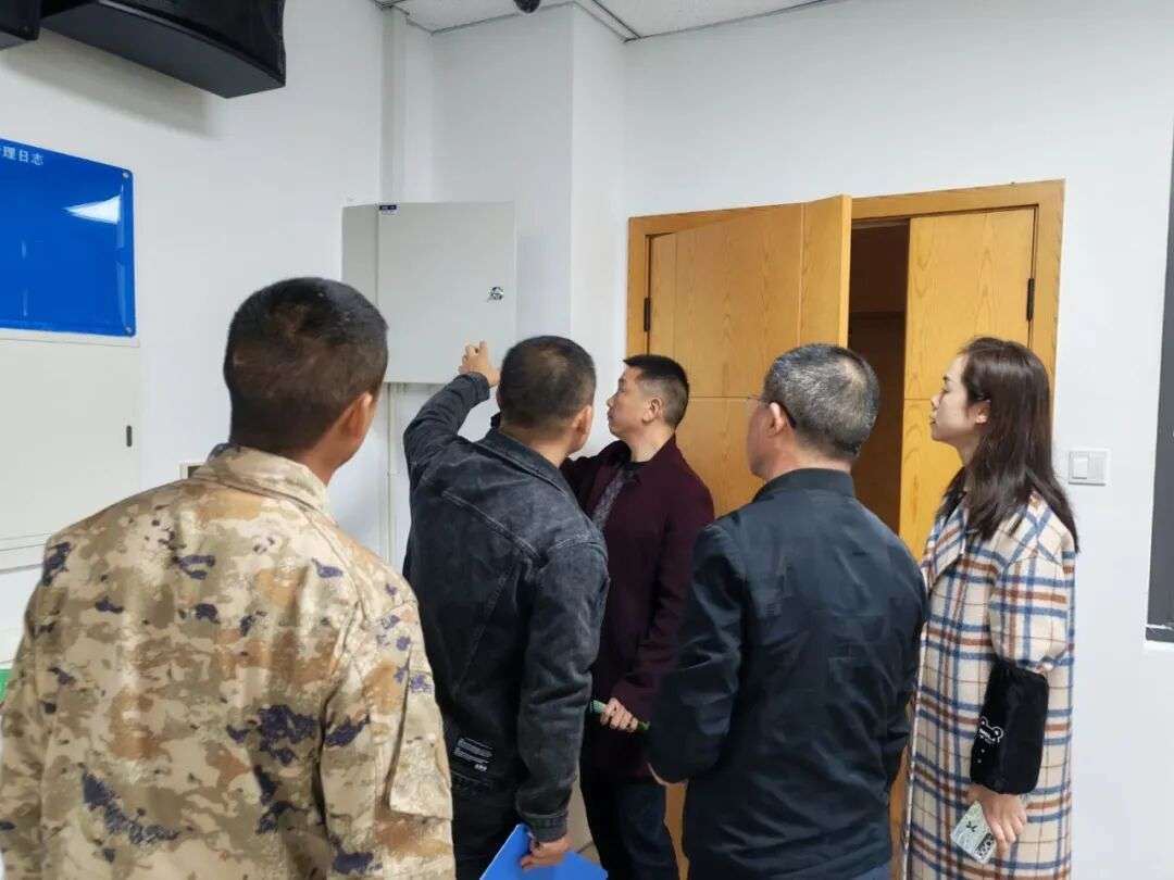 �ɶ�ʯ�����I�WУ�_չ������ȫ����Ų�����У�@����������