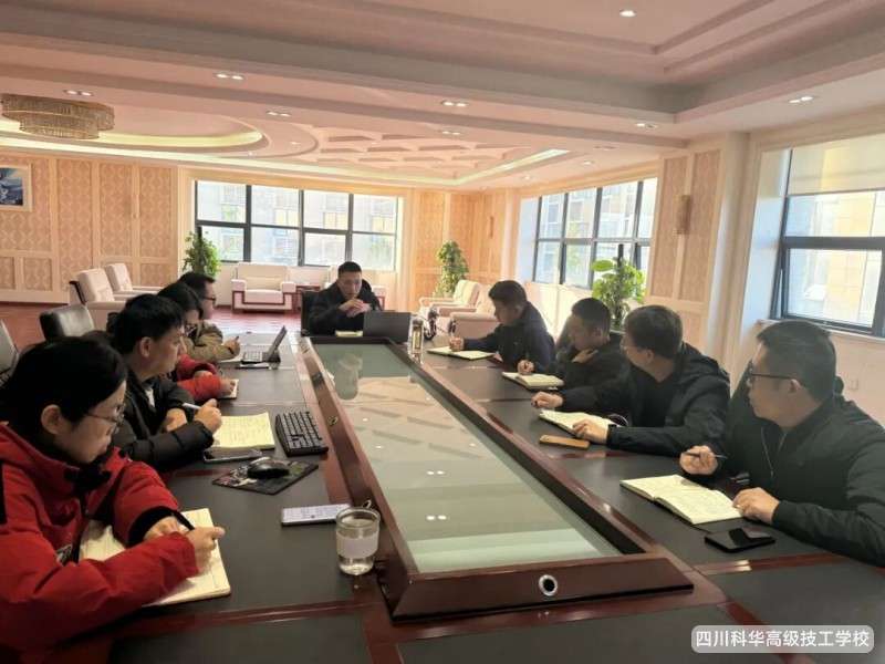 �Ĵ����A�߼������WУ���_���_ʡ�d���h�����ߡ��P�ڼӿ��r�������������|���lչ�Č�ʩ��Ҋ�����}�W��