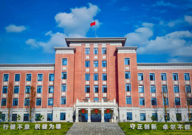 �ɶ��w���W(xu��)Ժ�����w���\(y��n)��(d��ng)�W(xu��)У2026����������