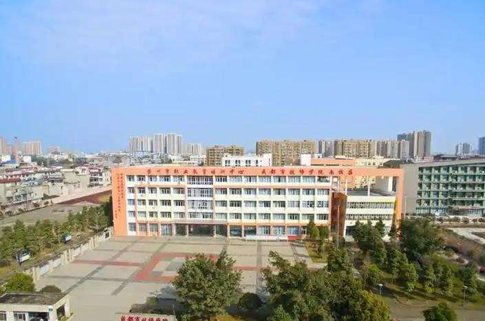 �Ĵ�ʡ�������I(y��)�Ќ��W(xu��)У2026����������