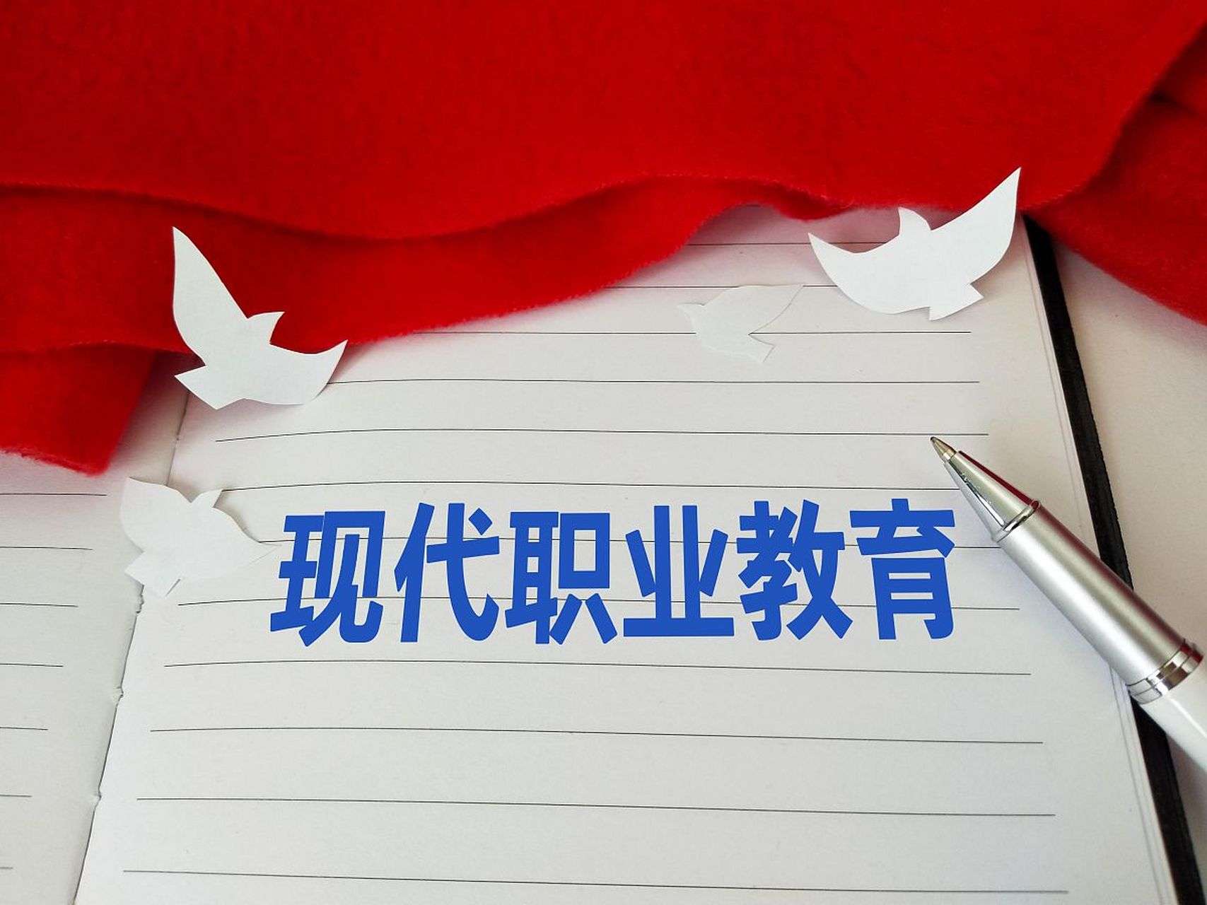 ��đ���h�����͑�ԓ���o�����WУ����ͨ�Ќ������������lչ��