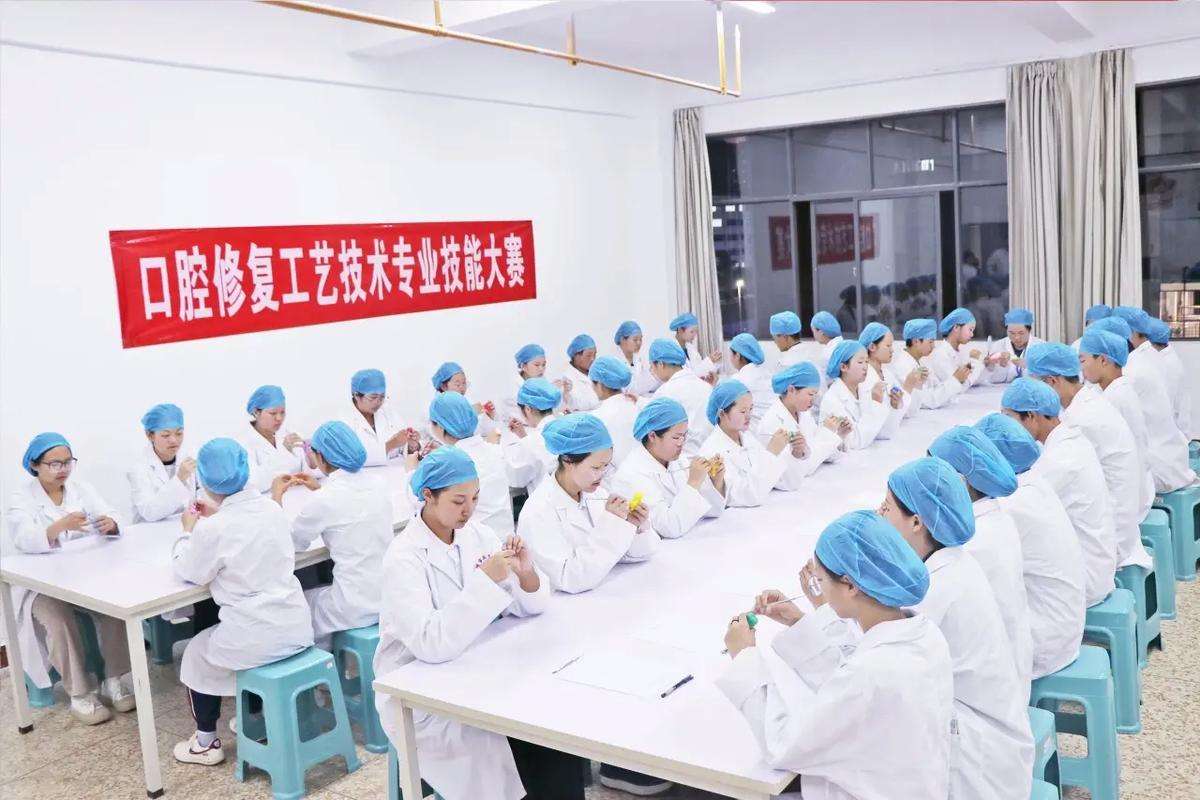 �Ĵ�ʡ������У�䷶���Ĵ����A�߼������WУ��ǻ�x�X����ǻ�ޏ͹�ˇ�����I(y��)���������c�͘I(y��)�p��(y��u)�Ľ����x��