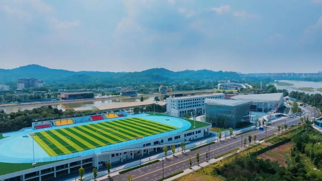 �Ĵ�ʡ�w���\�ӌWУ2026������Ӌ���l�����\��Ӗ������300��