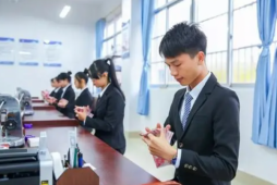 �ɶ�ָ��ᘌW(xu��)У��(hu��)Ӌ(j��)��(w��)���I(y��)