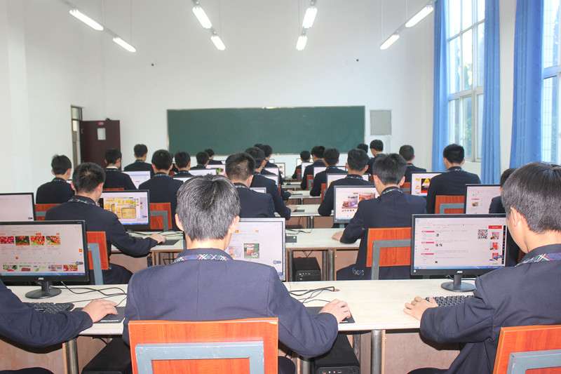 ����̄�(w��)���I(y��)��B