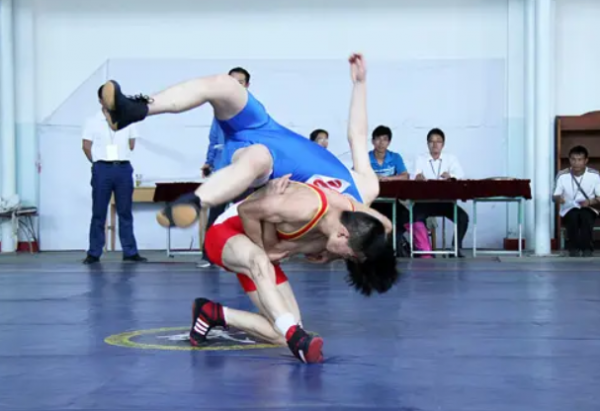 �\(y��n)��(d��ng)Ӗ(x��n)�����I(y��)