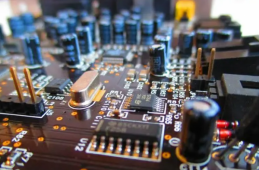 ��������(y��ng)���c�S�ތ��I(y��)