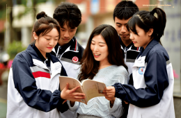 ��^�����չ��팣�I