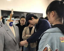 ���b�OӋ�c��ˇ