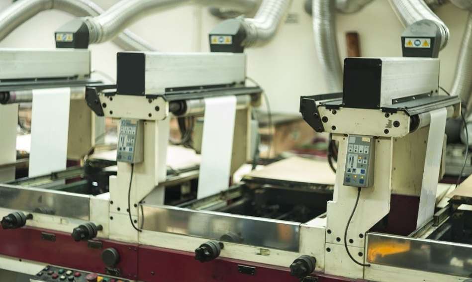 ���ؼ��g����