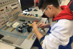 �C늼��g����