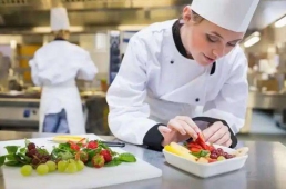 �����ʽ���{(di��o)��