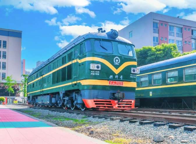 ����܉����ͨ܇�v�\���c�z��