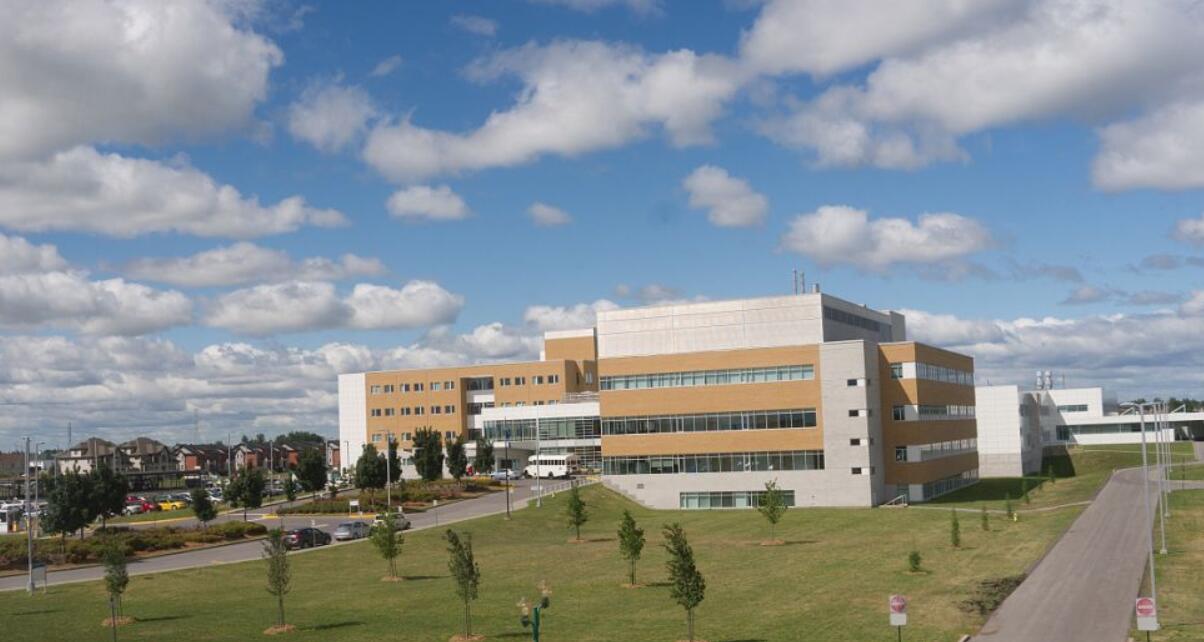 �ɶ��н����I�Ќ��WУ2022����������