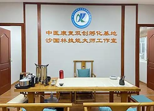 �Ĵ��d�Ƴ��н�ͨ�߼�(j��)�����W(xu��)У����(f��)�������I(y��)��(ji��n)��